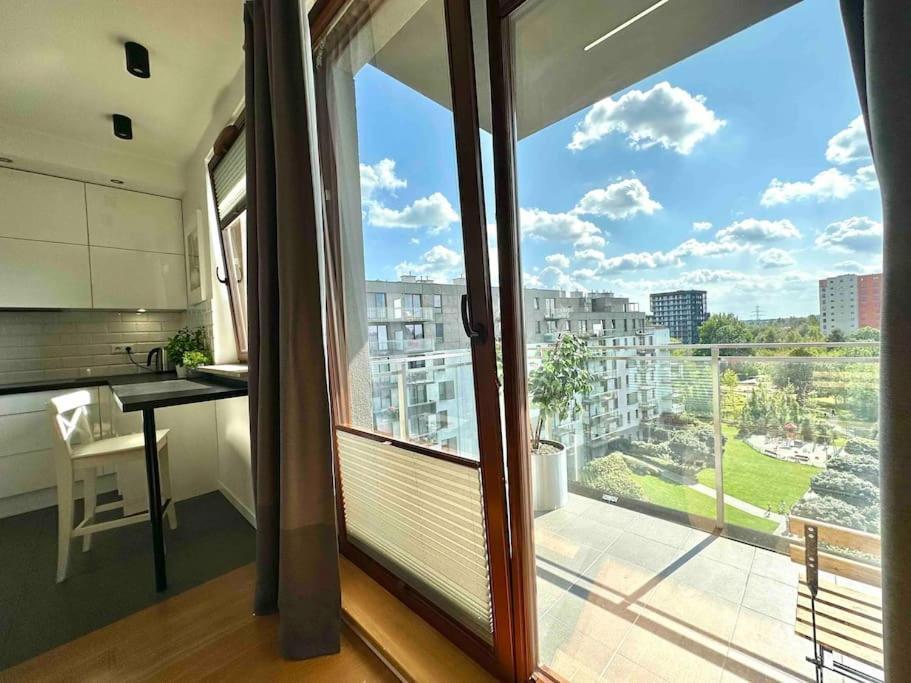 Wola Sowinskiego - Salon, Sypialnia, Balkon, Parking Apartment *